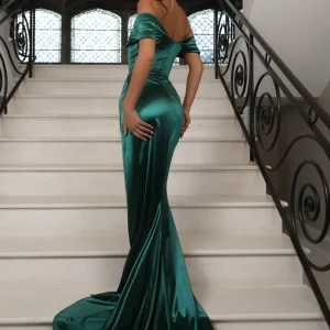 Discount Heidi Off Shoulder Corset Gown - Emerald Green Women Dresses